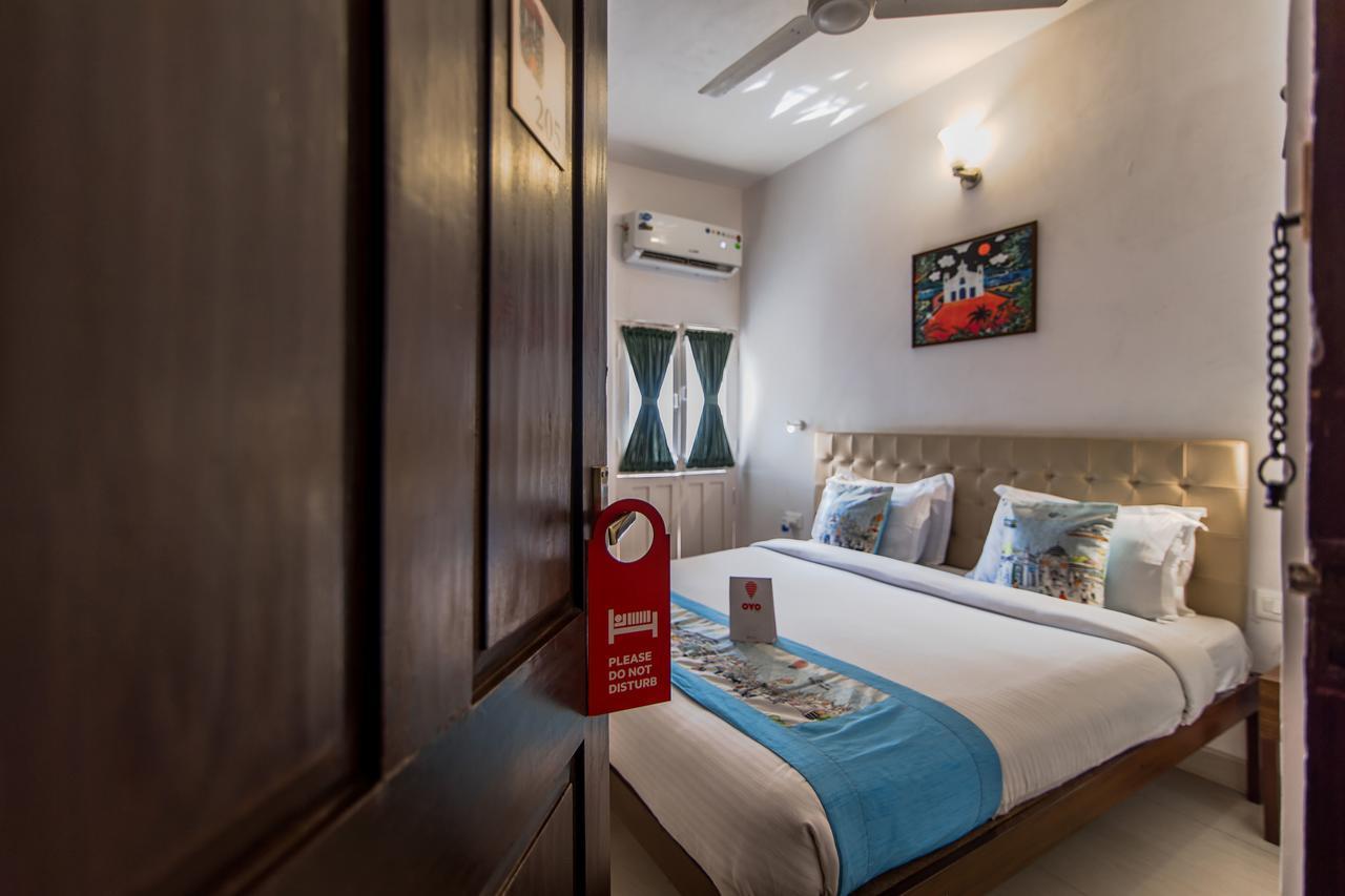 Oyo 10241 Hotel Mayfair Goa Exterior photo