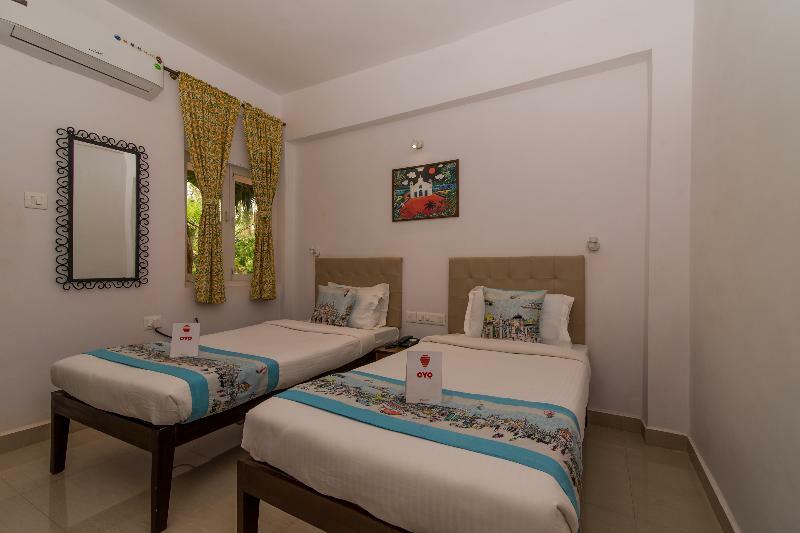 Oyo 10241 Hotel Mayfair Goa Exterior photo